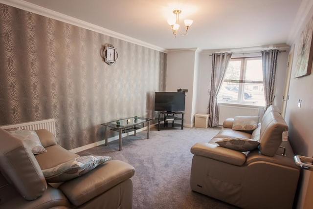 2 Bed Blackburn Village Apt With Wifi & Parking Aberdeen Zewnętrze zdjęcie